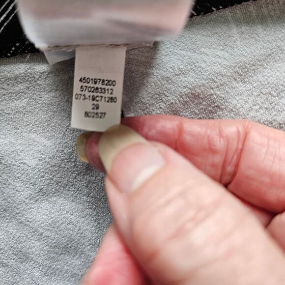 Chico's Travelers Womens Pants High Rise Black White Floral Ankle Pull On Medium - Picture 13 of 16